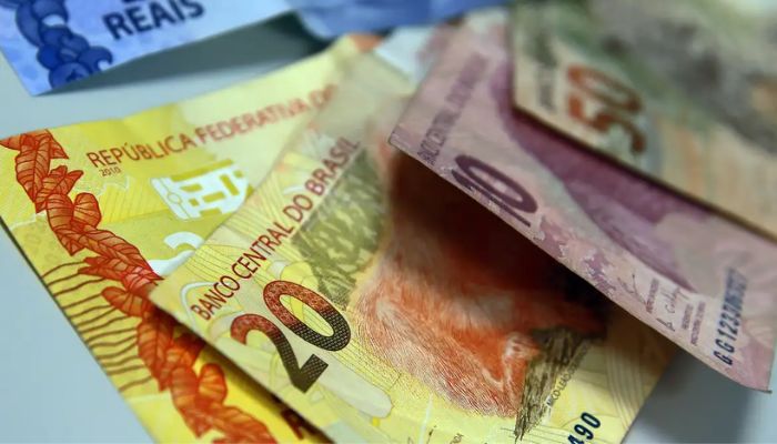 Dívida Pública fica praticamente estável, mas supera R$ 8,6 trilhões